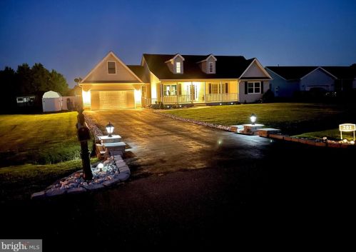 201 Valley Run, Seaford, DE 19973-4837