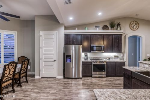 3671 Yazoo Dr, Lake Havasu City AZ  86404-2311 exterior