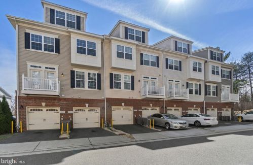 4770 Dane Ridge Cir, Woodbridge VA  22193-6519 exterior