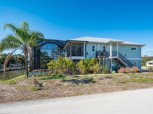 4727 Swordfish St, Bonita Springs FL  34134-7116 exterior