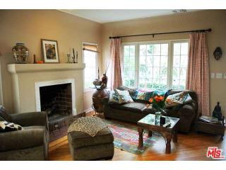 8924 Ashcroft Ave, Los Angeles CA  90048-2404 exterior