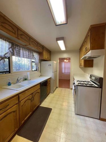 3892 Bass St, La Mesa, CA 91941-7602
