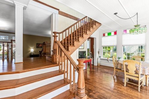 2927 Bernardo De Galvez Ave, Galveston TX 77550 exterior