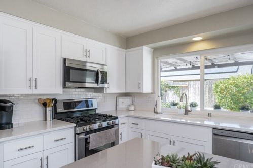 656 Rancho Santiago, Orange CA  92869-1951 exterior