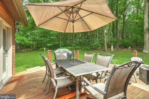 315 Bacon Rd, Red Lion PA  17356-8887 exterior