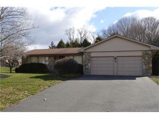 37 Patriot Ln, Manchester, CT 06040-5538