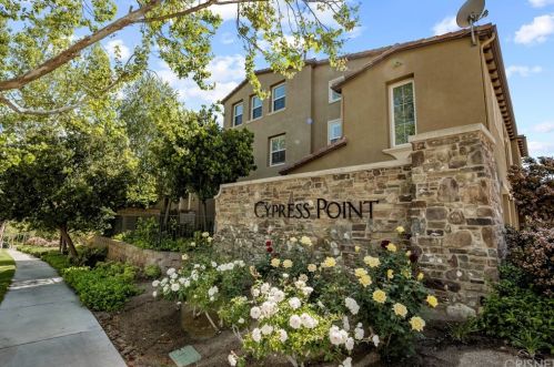 27030 Pebble Beach Dr, Santa Clarita, CA 91381-0668