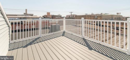 1319 Mckean St, Philadelphia PA  19148-2219 exterior