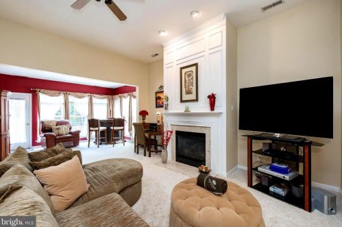 754 Twining Way, Collegeville PA  19426-4154 exterior