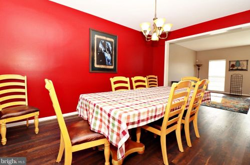 164 Pebble Beach Dr, Charles Town WV  25414-4074 exterior