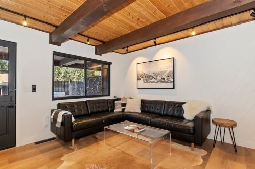 1125 Big Bear Blvd, Big Bear City CA  92314-9277 exterior