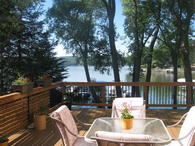 130 Pacific Rd, Merrimac, WI 53561-9530