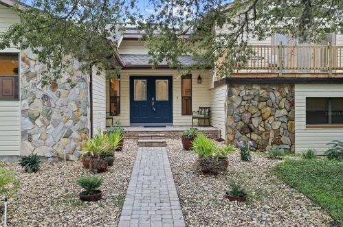 4075 Pony Dr, Beverly Hills, FL 34465-4432