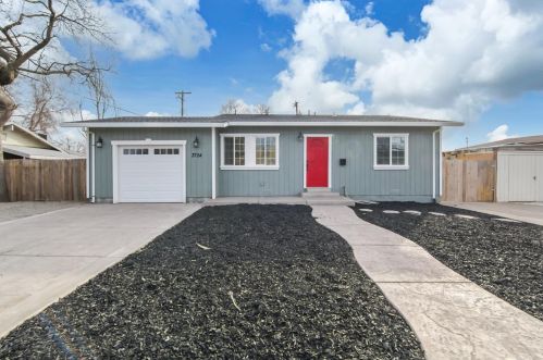 3724 Lenore Way, North Highlands, CA 95660-5208