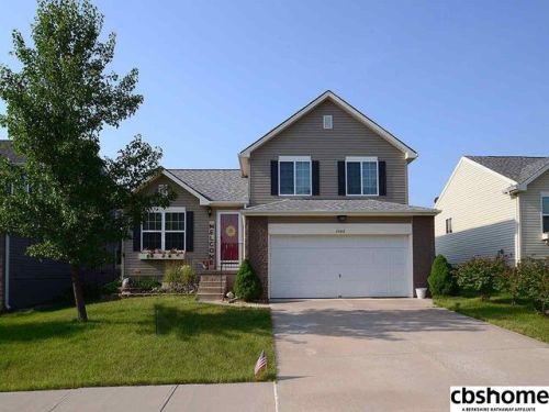 14461 Jardine St, Bennington, NE 68007-1014