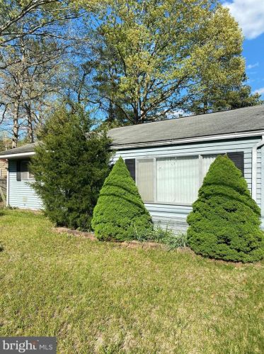 2300 Lakeshore Dr, Browns Mills, NJ 08015-1355