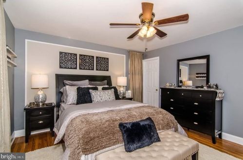 8015 Gilbert St, Philadelphia PA 19150-2505 exterior