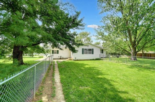 678 Leslie Trce, Washington Court House OH  43160-8737 exterior