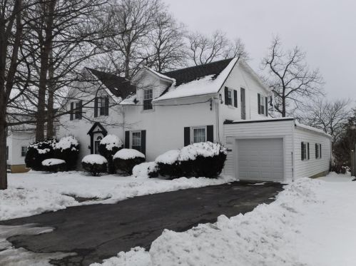 318 Oak St, Fairfax, OH 45133-1238