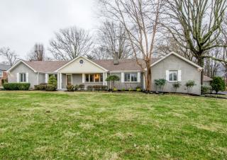 913 Van Leer Dr, Nashville, TN 37220-1115