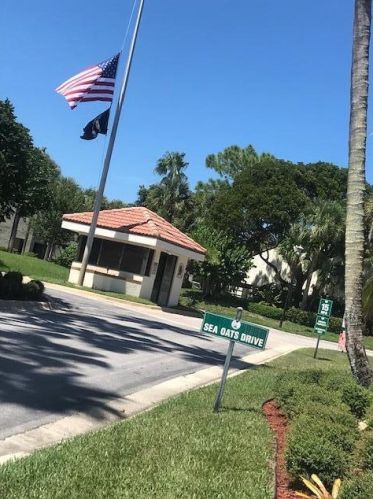 404 Sea Oats Dr, West Palm Beach, FL 33408-1413
