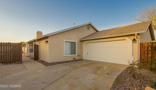 4722 Leticia Pl, Tucson, AZ 85705-4830