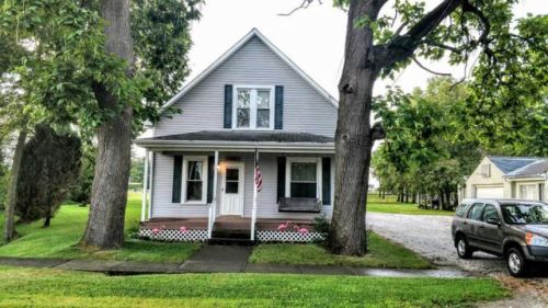 120 North St, Hebron, OH 43025-5001