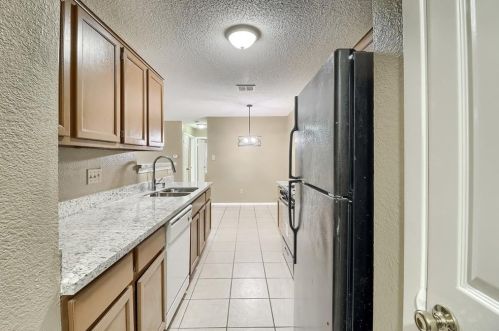 12302 Dellrey Dr, Austin TX 78758-2503 exterior