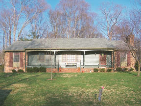 10070 Rinker Dr, Mechanicsville, VA 23116-2714