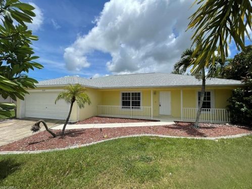 1029 25th Ave, Cape Coral, FL 33909-0017