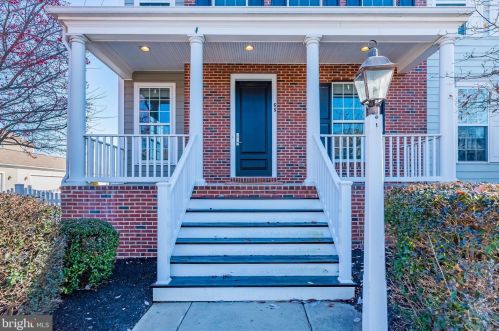68 Tavern House Hl, Navy Sup Dpt, PA 17050-4139
