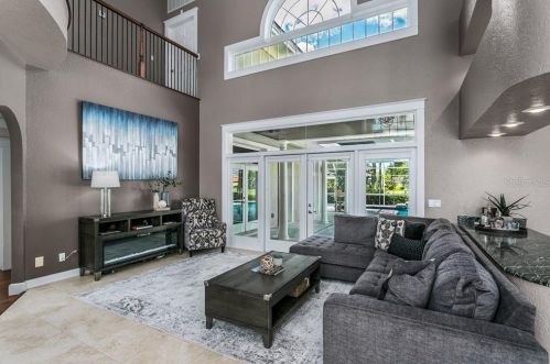 18604 Avenue Monaco, Lutz FL  33558-5316 exterior