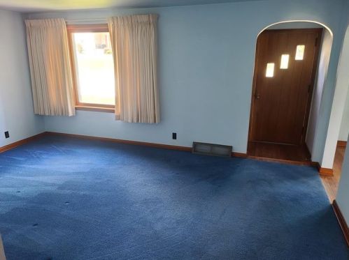 607 Tayman Ave, Somerset, PA 15501-1823