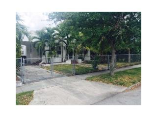 1865 10th St, Miami, FL 33135-5105