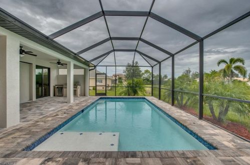 2930 14th Ter, Cape Coral, FL 33993-4807