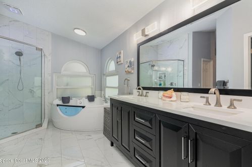 5090 Winchester Dr, Titusville FL  32780-6773 exterior