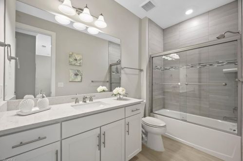 2727 Aviamar Cir, Naples FL 34114-9756 exterior