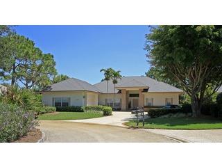 802 Slashpine Ct, Naples, FL 34108-8206