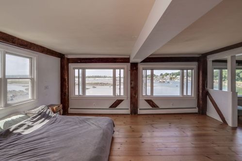 672 Washington St, Gloucester MA 01930-1335 exterior