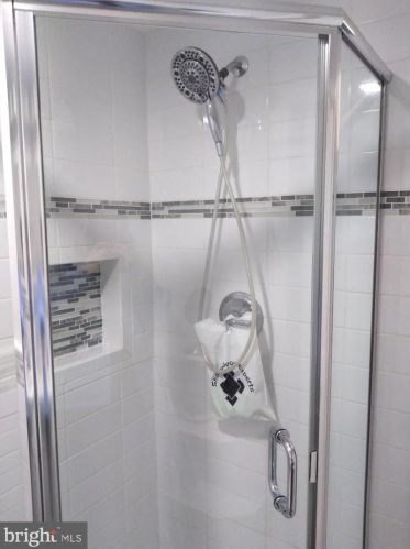 6408 Eastern Ave, Washington DC  20012-2101 exterior