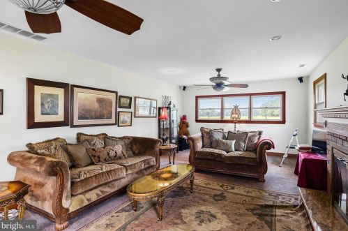 1412 Old Indian Mills Rd, Southampton NJ  08088-9441 exterior