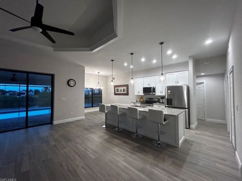 2227 2 Ter, Cape Coral FL  33990-1024 exterior