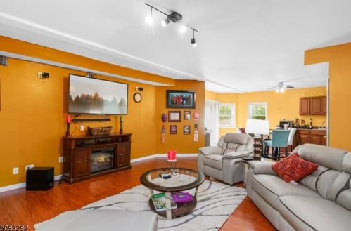 235 Woodland Ave, East Orange NJ  07017-2027 exterior