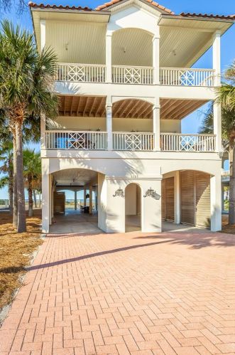 1906 Sunset Dr, Saint George Island, FL 32328-3120