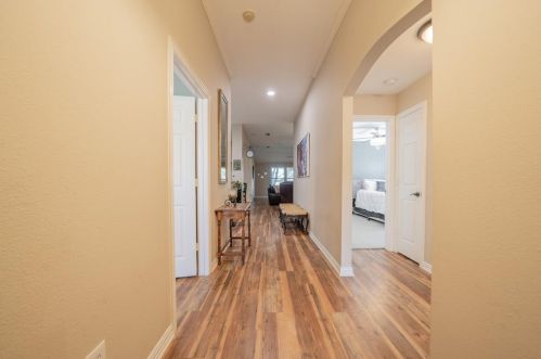 1600 Buena Vista Dr, Denton, TX 76210-3427