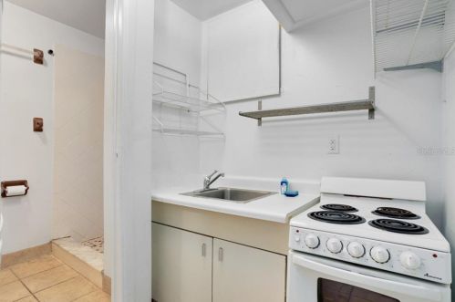 723 Concord St, Orlando FL 32803-4648 exterior