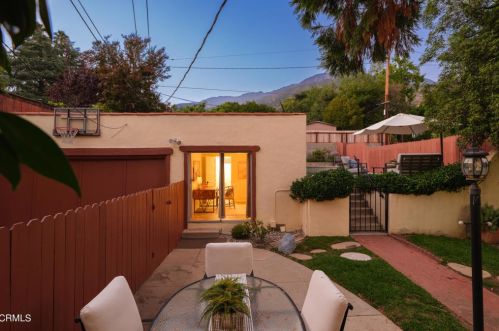 1765 Homewood Dr, Altadena CA  91001-2750 exterior