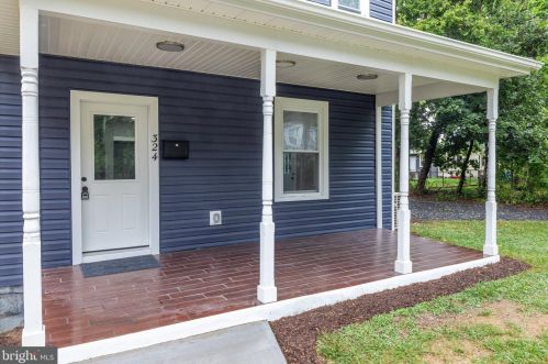 324 Queen St, Strasburg VA  22657-2435 exterior