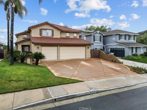 30508 Park Vista Dr, Santa Clarita, CA 91384-3795