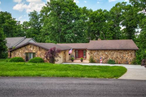 1085 Melody Ln, Santa Claus, IN 47579-6071